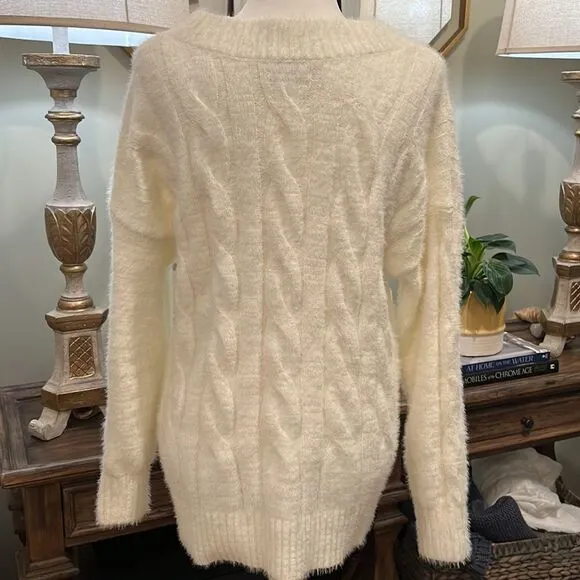 Lucky Cashmere Long Sleeve Off-White Sweater Size Large