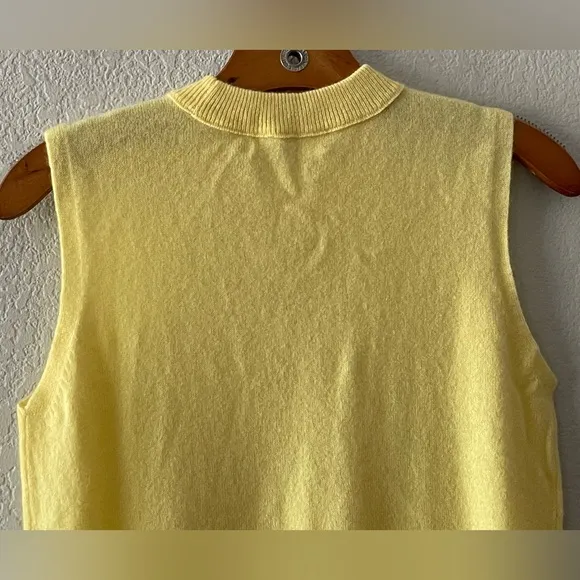 Madewell NWT (Re)sponsible Cashmere Crewneck Sweater Vest Size XS in Daffodil