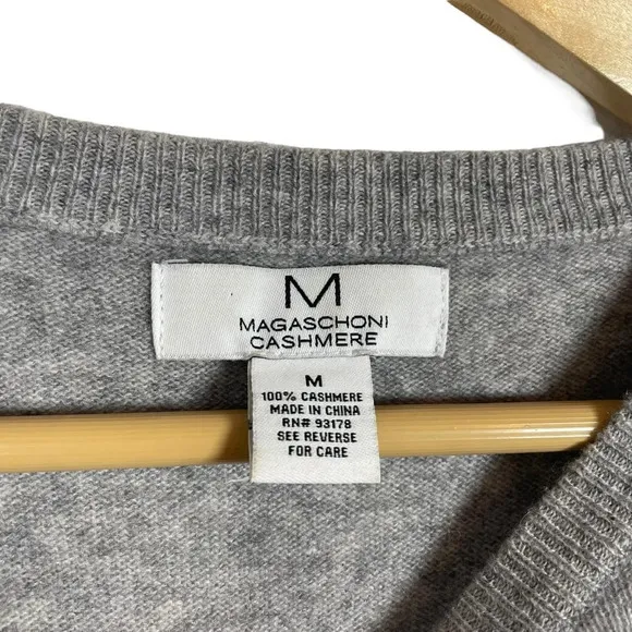 Magaschoni 100% Cashmere Be Kind Crewneck Sweater in Grey/Blue Size M