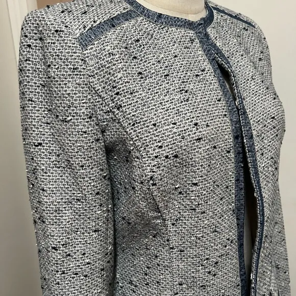 Magaschoni Bouclé Collarless Blazer Jacket Tweed Blue Gray Sz 4 NWT Glitter.