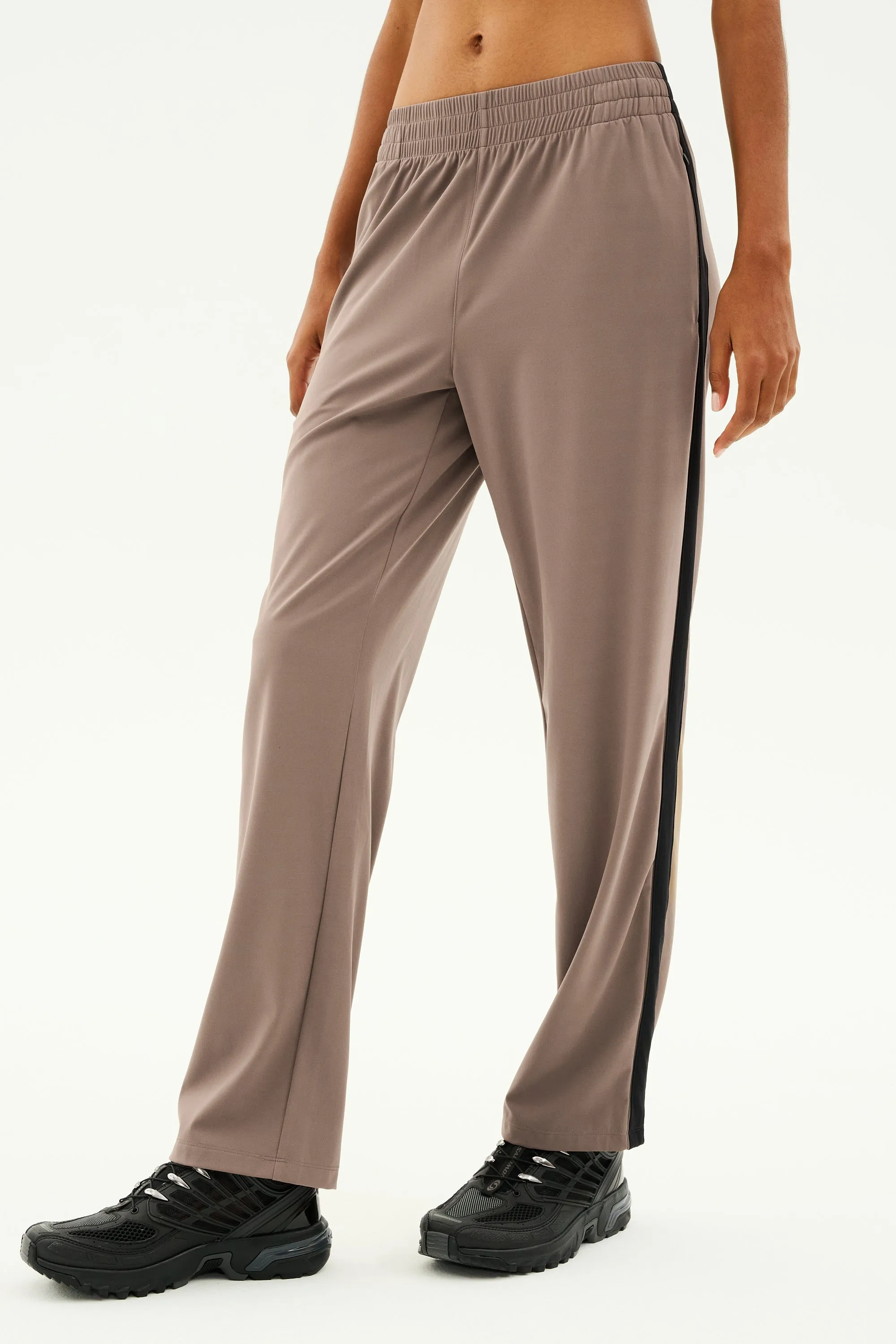 Max Rigor Track Pant - Lentil/Black