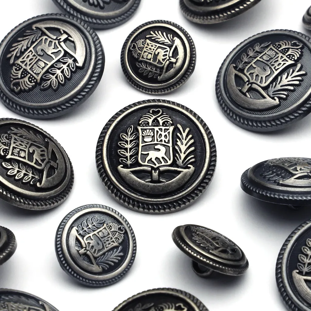 Metal Button Gunmetal & Silver