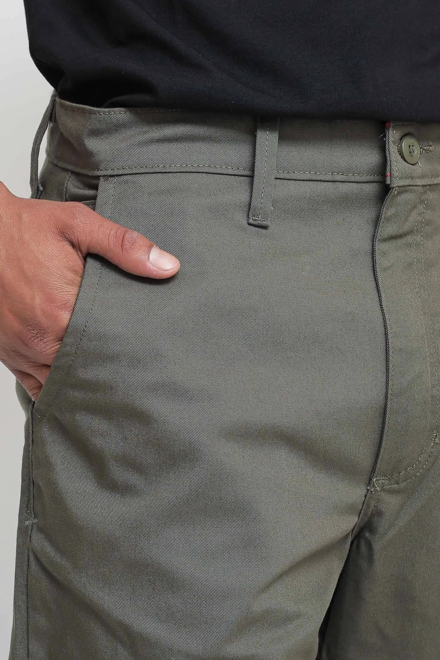 MN Authentic Chino Loose Pant - Grape Leaf