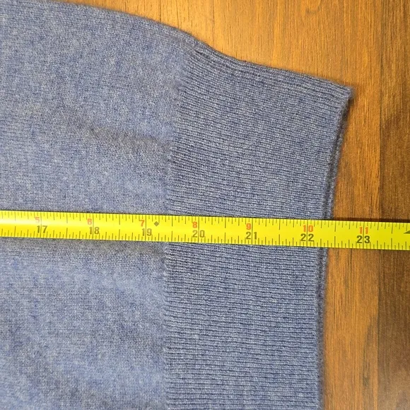 Naadam The Essential Cashmere Sweater - Denim Blue