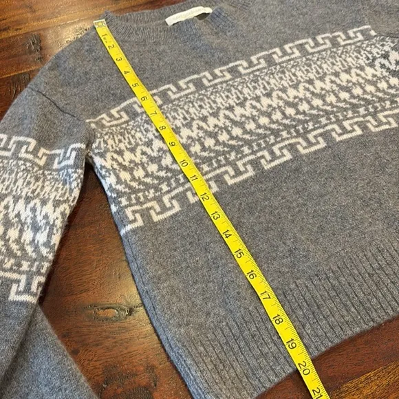Naked Cashmere Pullover Crew Neck Sweater XS