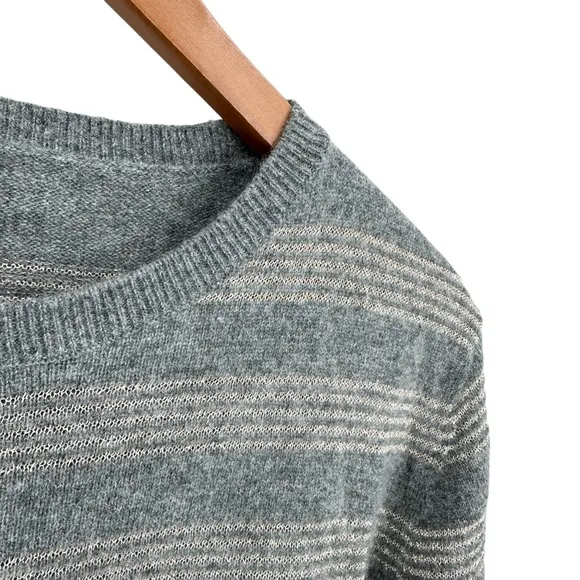 NEIMAN MARCUS Cashmere Sweater Lurex Crewneck Striped Gray