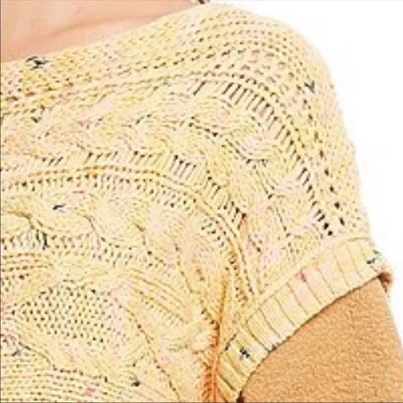 New! Free People Honey Cable Knit Sweater Honeycomb