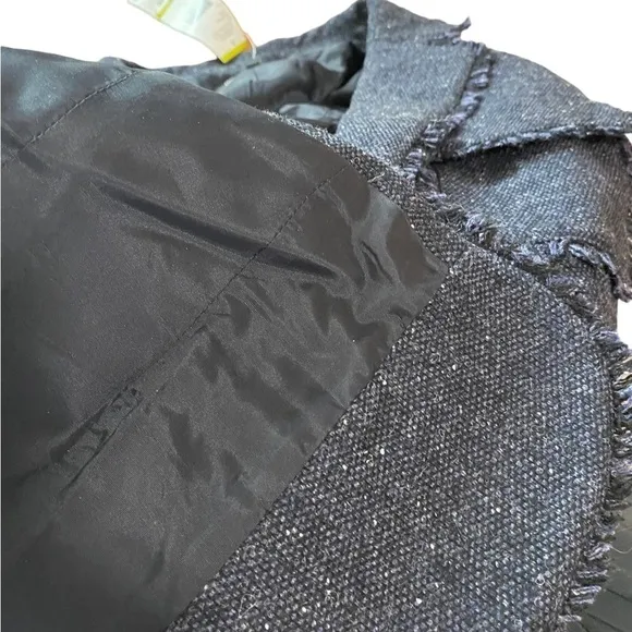 New Jones New York Size 14 Wool Blend Charcoal Blazer Tweed Ruffle Career NWT