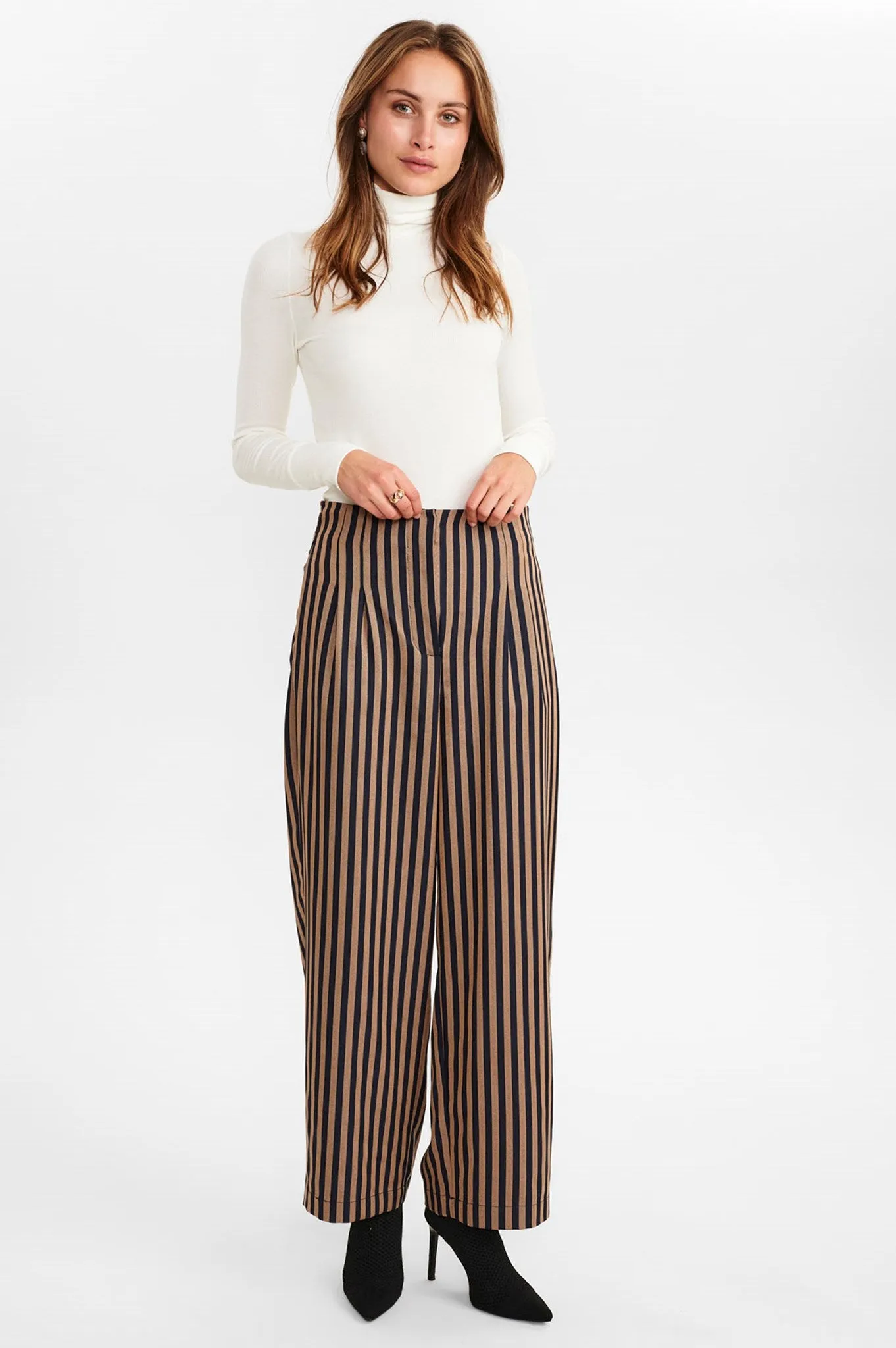 NUBEBBE PANT - Dark Sapphire