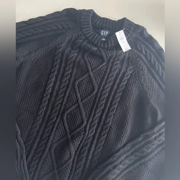NWT Gap Fisherman Cable Knit Crewneck Sweater