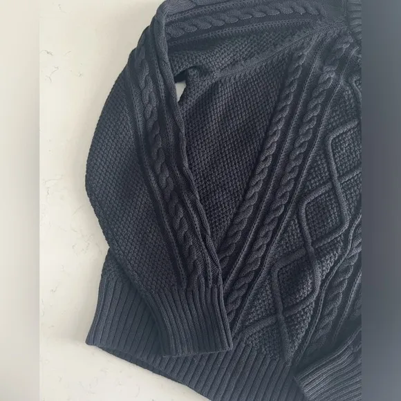 NWT Gap Fisherman Cable Knit Crewneck Sweater