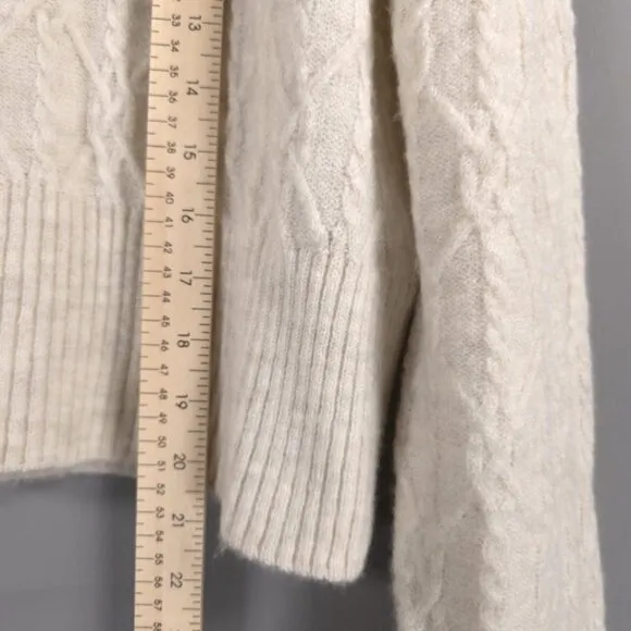 NWT HOUSE OF HARLOW 1960 Cable Knit Rib Hem &amp; Cuffs Knit Pullover Sweater MEDIUM