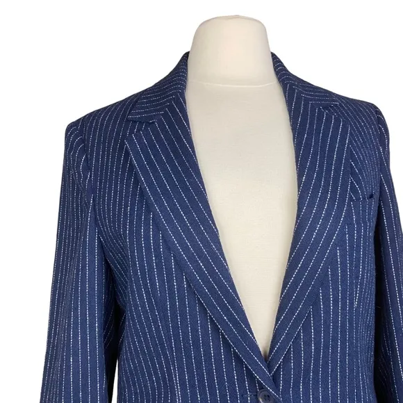 Oscar De La Renta 2 PC Suit Jacket Skirt Pinstriped Acrylic Wool Vintage Sz 12