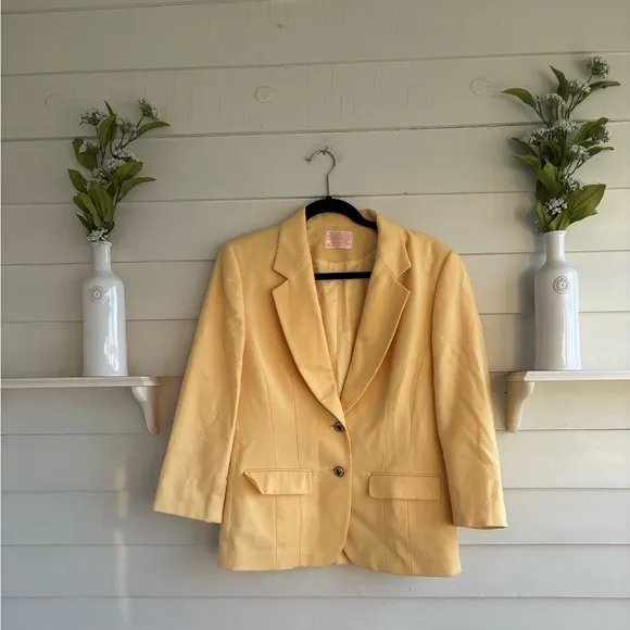 Pendleton Yellow Wool Two Button Blazer Jacket Size 8 (see measurements)