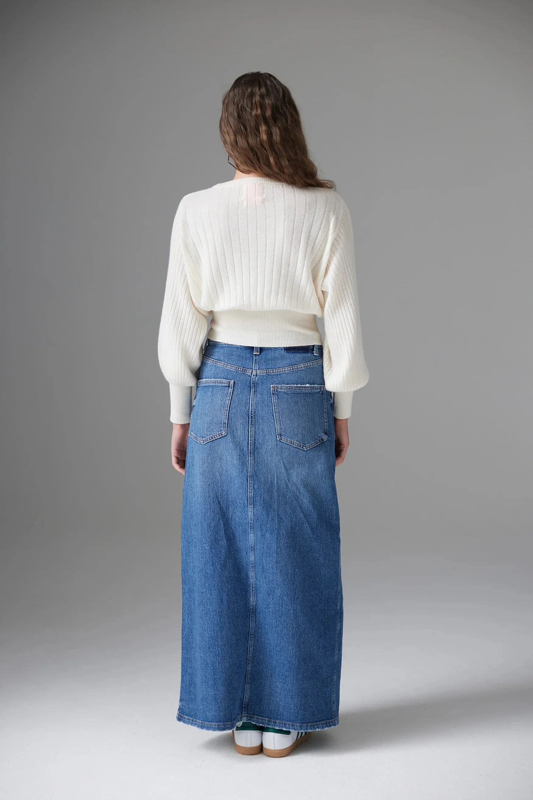 Prague Lux Balloon Ribbed Sweater