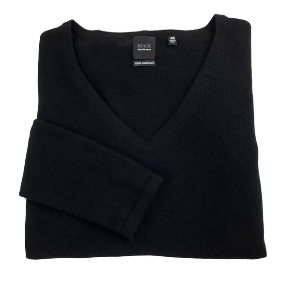 Saks Fifth Avenue Black Cashmere V Neck Sweater Sz XS