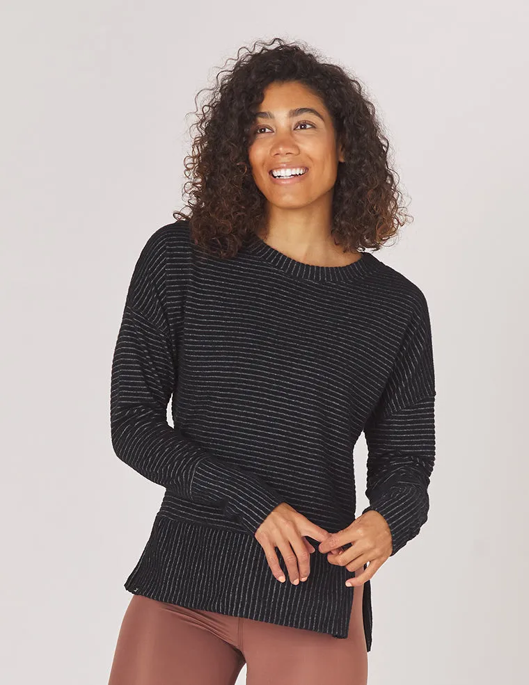 Shaker Knit Pullover: Black