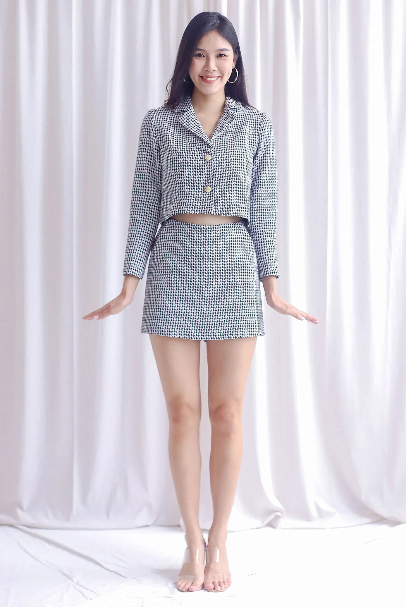 Smith Tweed Crop Blazer In Houndstooth