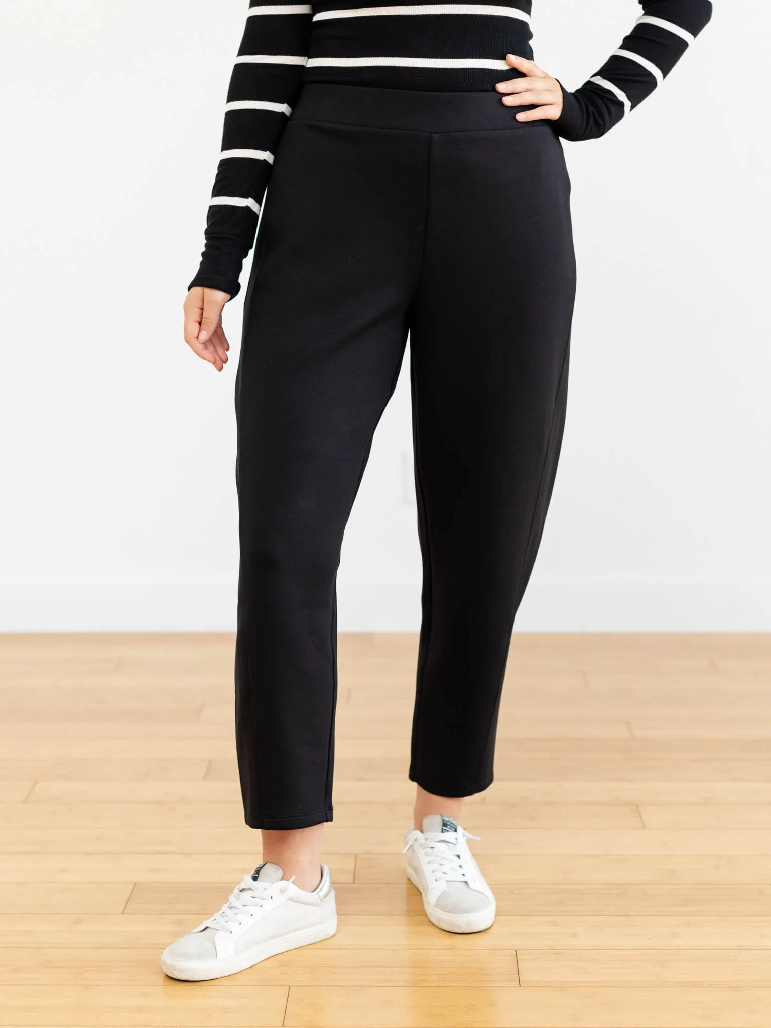 SPANX Air Essentials Barrel Pant
