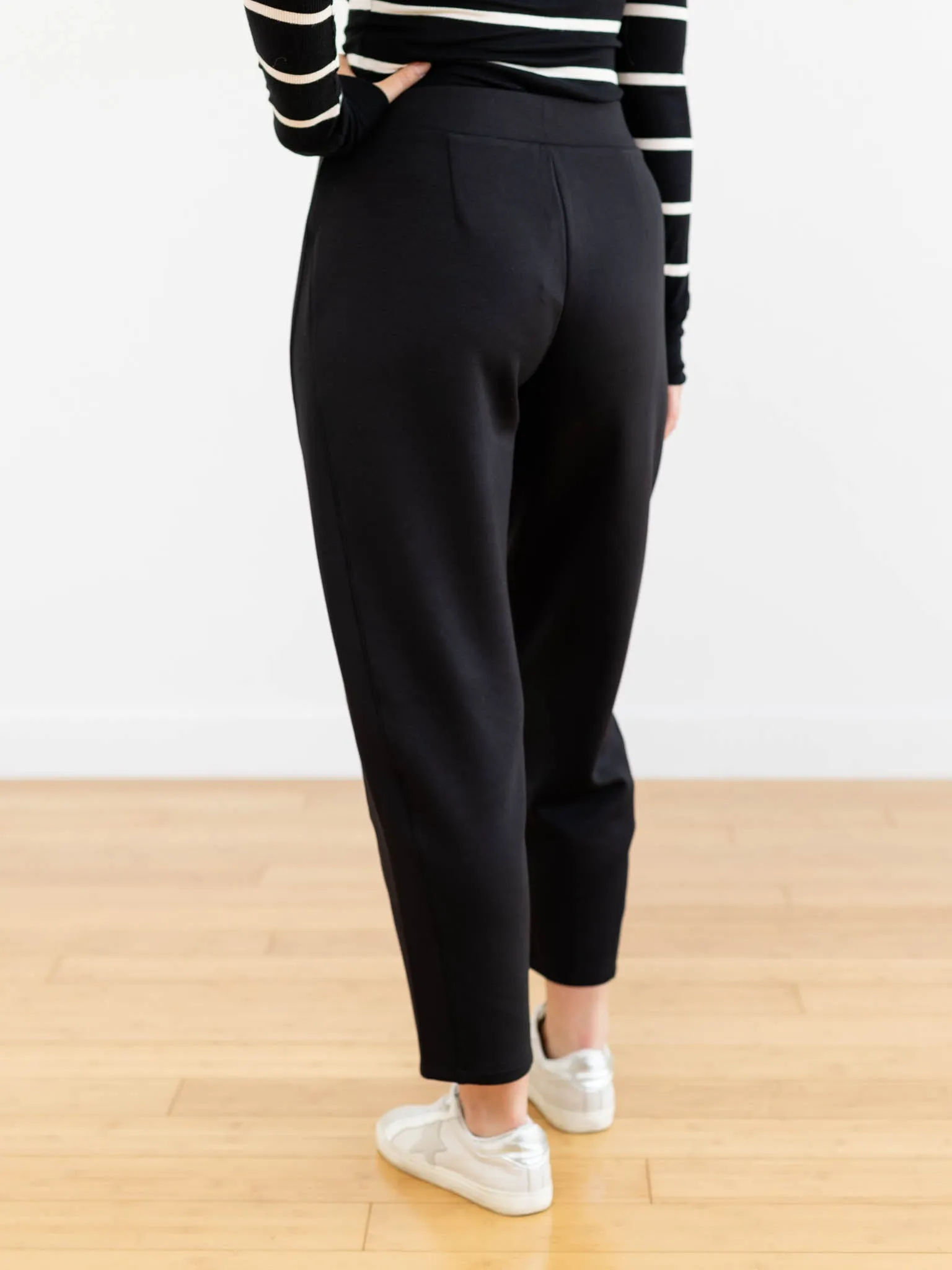 SPANX Air Essentials Barrel Pant