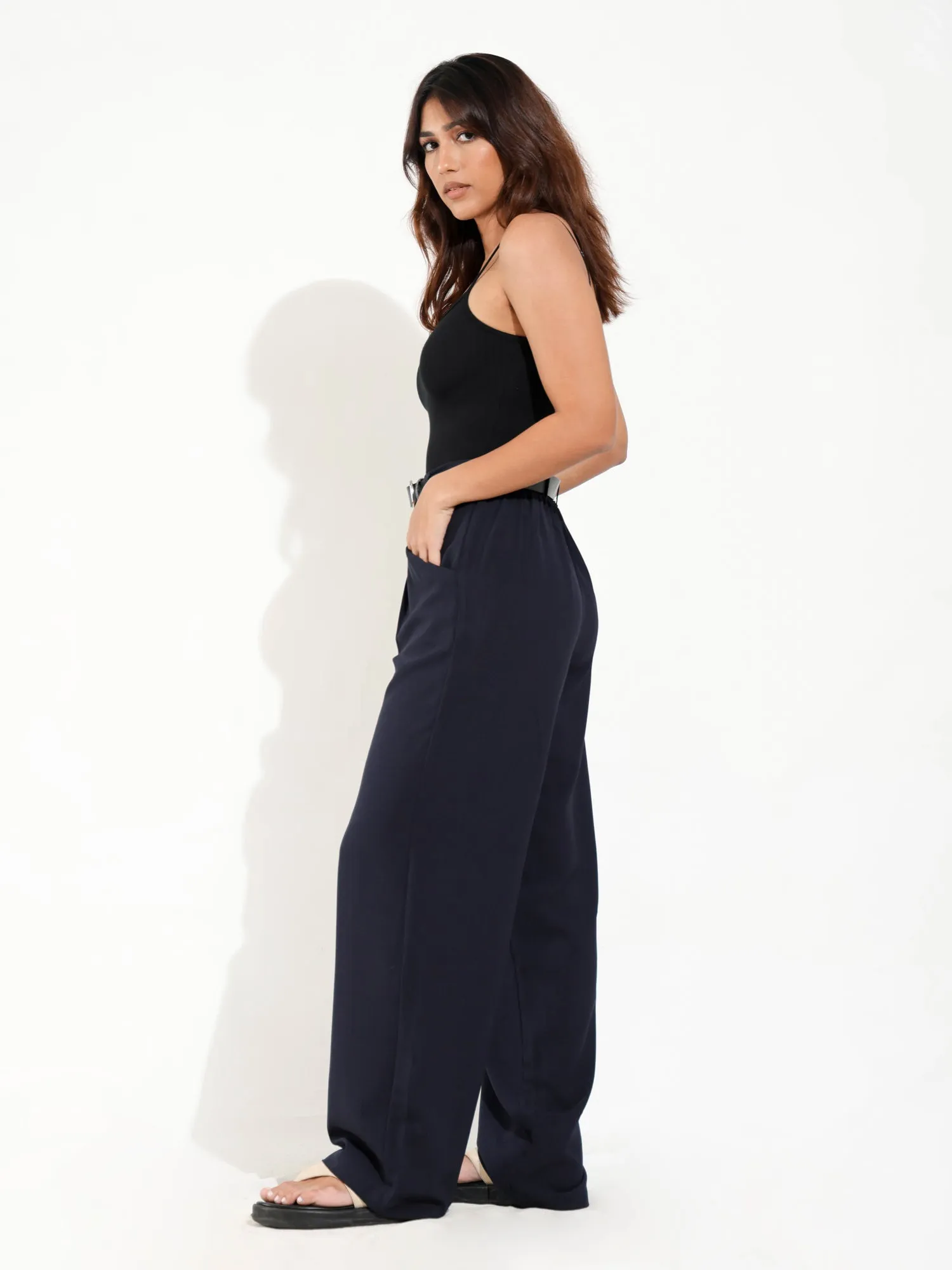 Straight Leg Out Pocket Pant