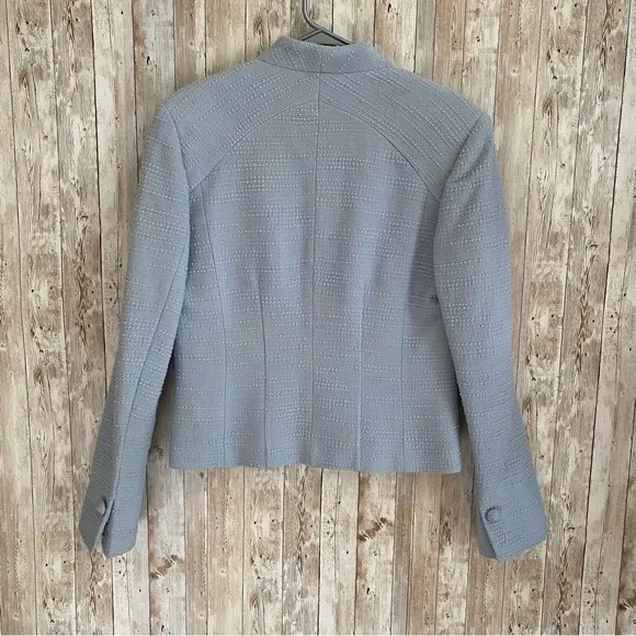 The J Peterman Company Women’s Vintage Light Blue Wool Blend Tweed Blazer