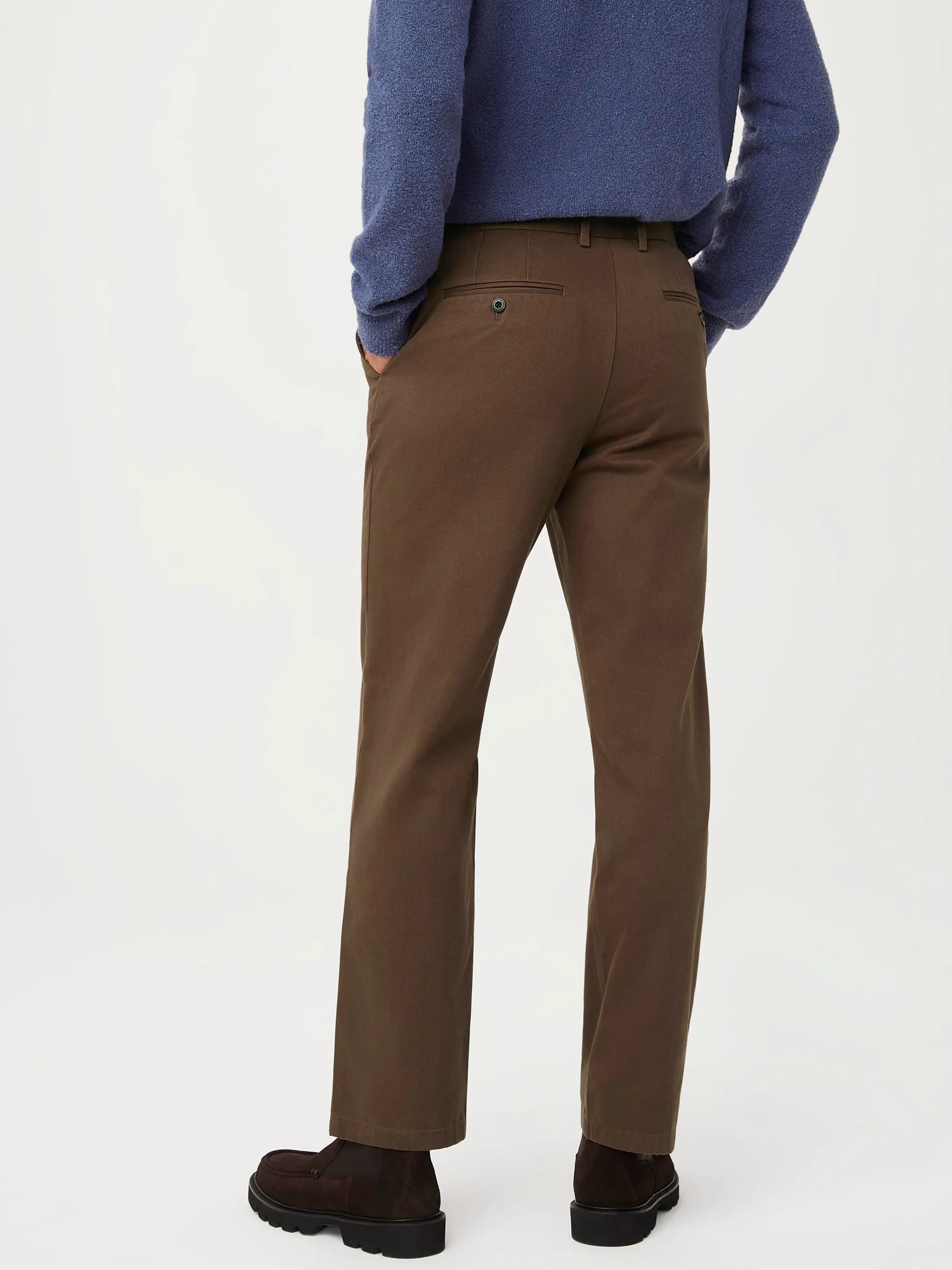 The Joey Straight Chino Pant in Chocolate brown