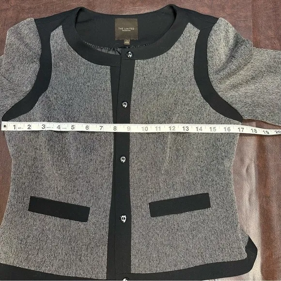 The Limited Faux Tweed Blazer Jacket Snap Front Collarless Gray Black Womens 2