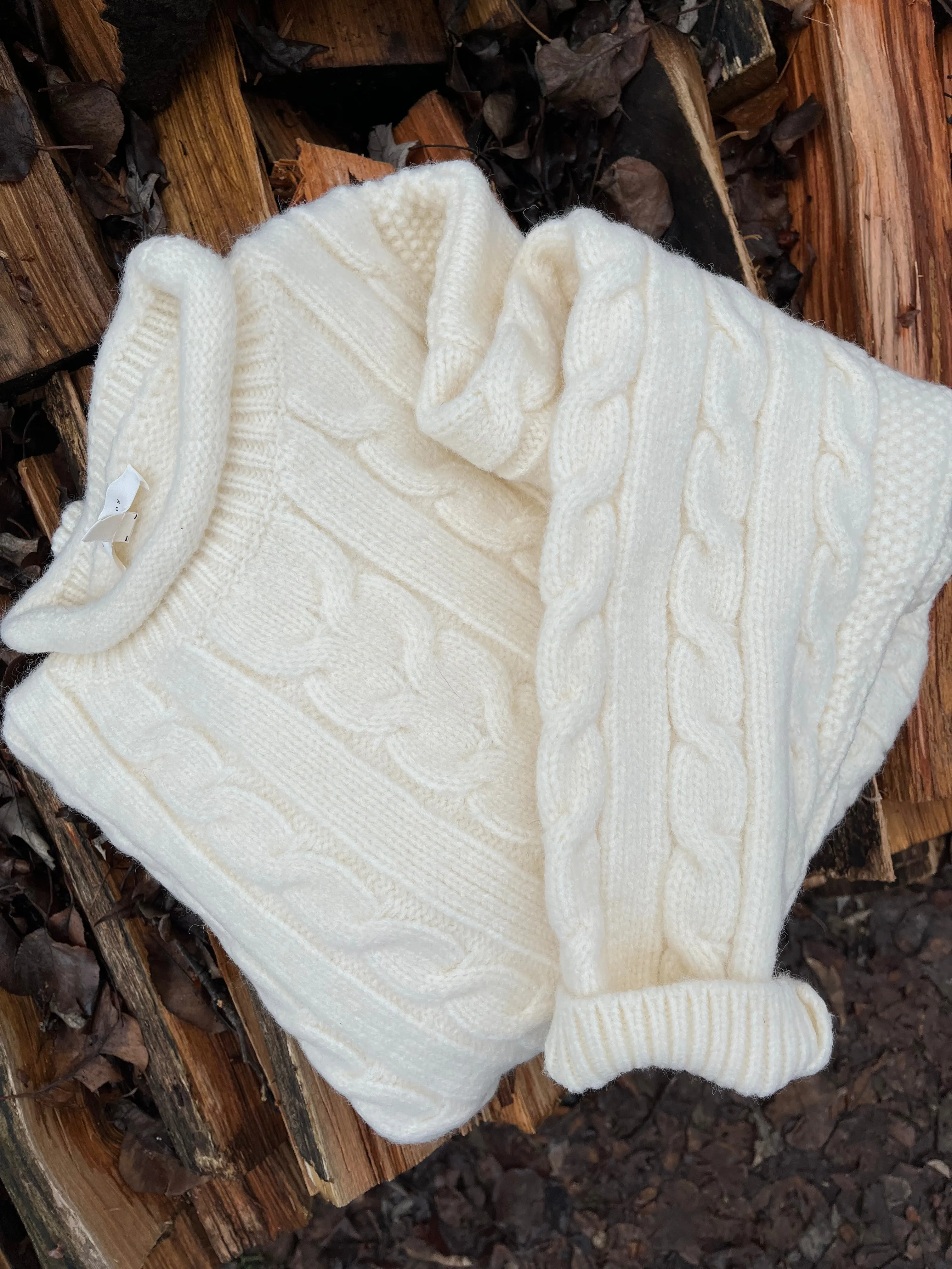 The Mael Sweater