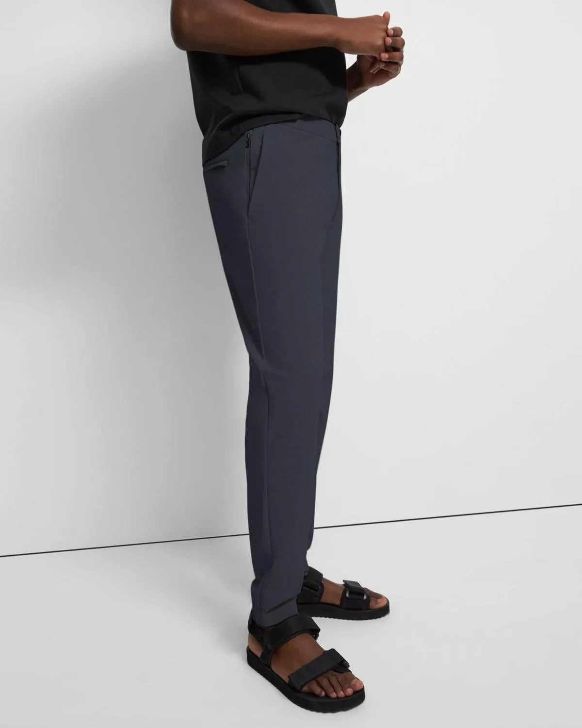 Theory Terrance Jogger in Precision Ponte - Basalt