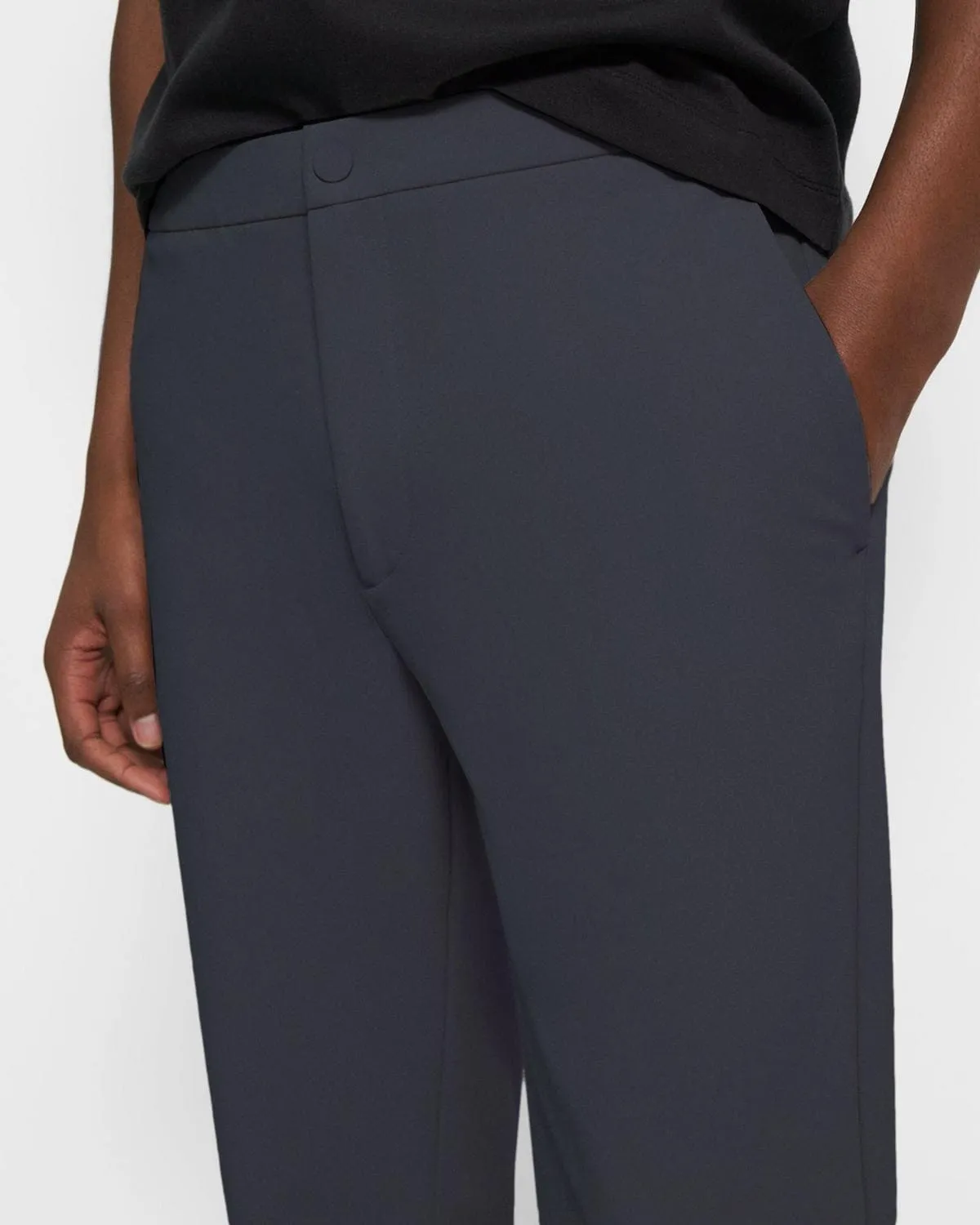 Theory Terrance Jogger in Precision Ponte - Basalt