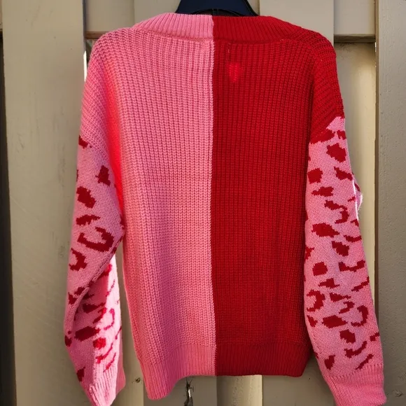 Umgee Women's two toned V neck Pink Knit Sweater Size Small long sleeve