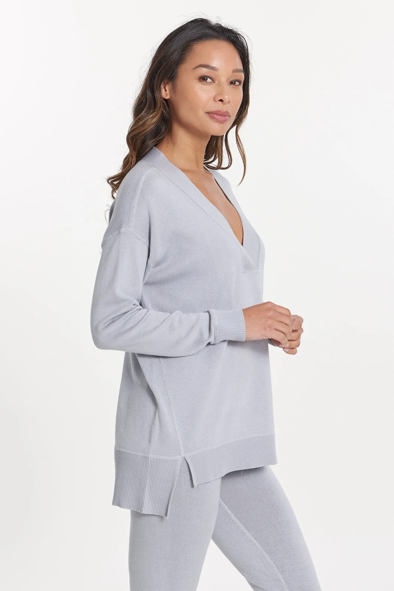 Vail V-Neck