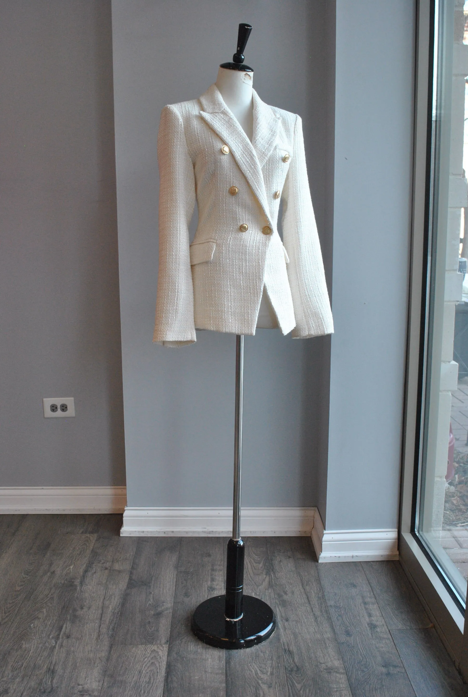 VANILLA AND GOLD TWEED DOUBLE BREASTED BLAZER