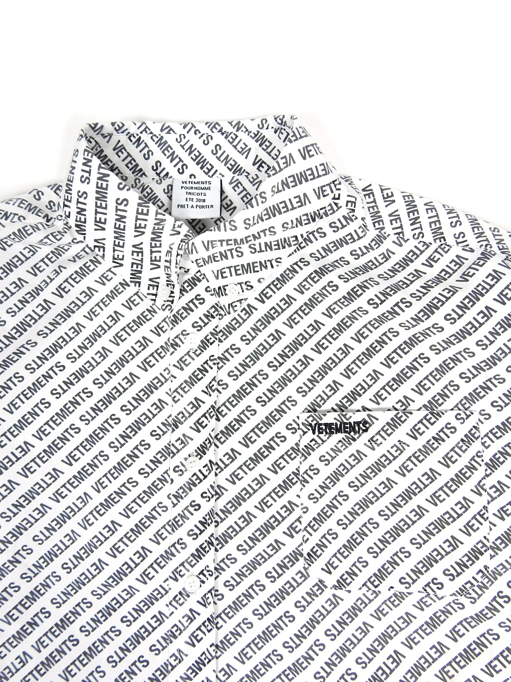 Vetements Pour Homme Logo Button Up Size Medium