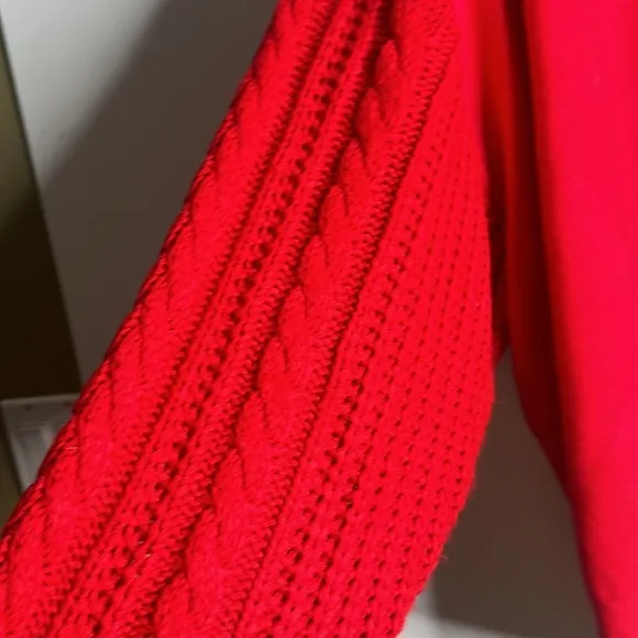 Vici red cable knit sleeve  sweater size large