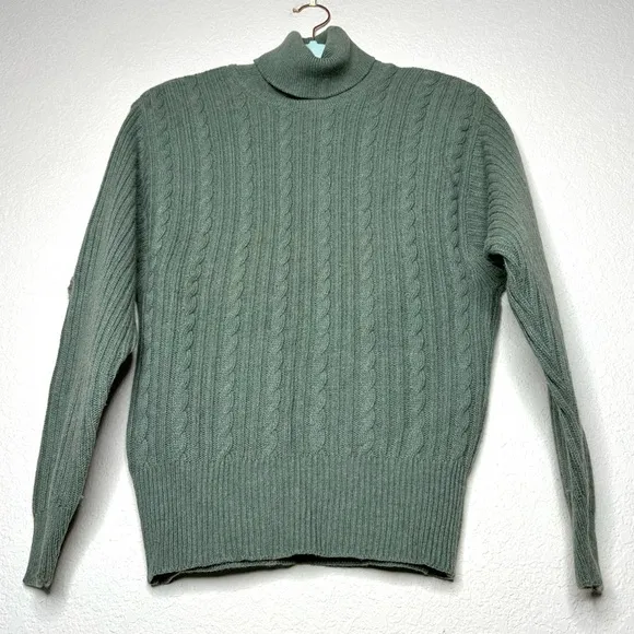 Vintage Cashmere Company Cable Knit Turtleneck Sweater