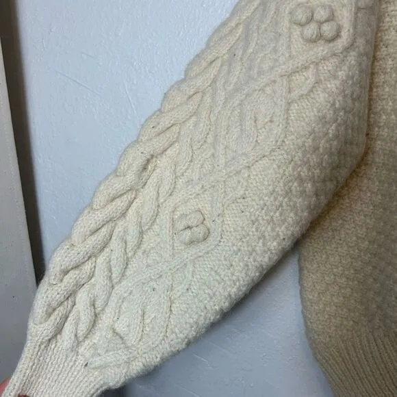 Vintage cable knit 100% wool button front cardigan size Large