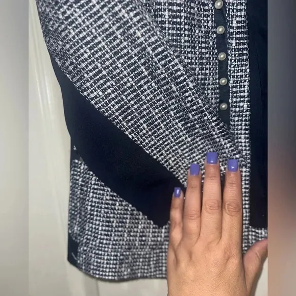 White House Black Market Tweed Faux Pearled Blazer. Size 10.