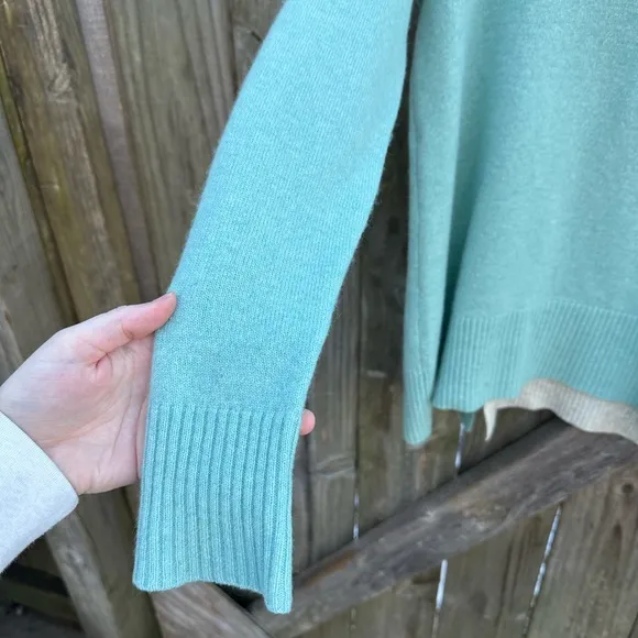 White   Warren 100% Cashmere Mock Neck Teal Blue and Light Grey Cozy Sweater