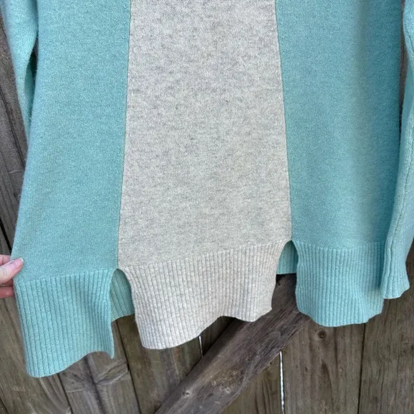 White   Warren 100% Cashmere Mock Neck Teal Blue and Light Grey Cozy Sweater
