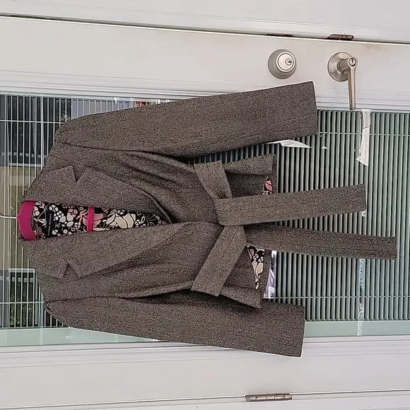 Wool Herringbone Tweed Blazer Sz 0P Beautiful Lining With Belt
