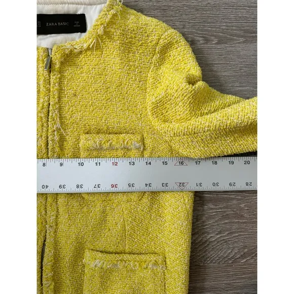 Zara EUC Yellow Tweed Boucle Bomber Jacket Blazer Size XS Bloggers Favorite